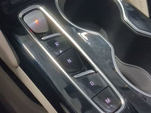 Used 2023 Buick Envision Avenir image 31