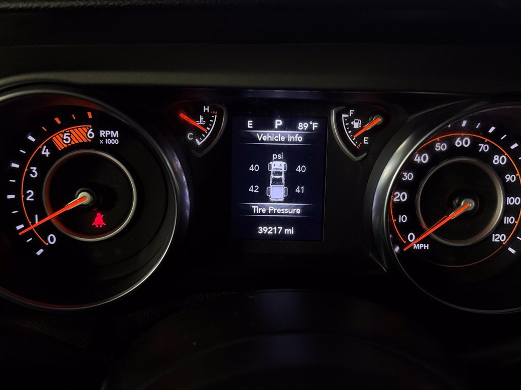 Used 2021 Jeep Gladiator Sport AWD/4WD image 19