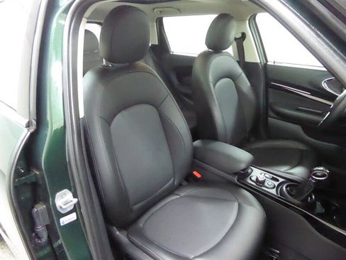 Used 2019 MINI Cooper Clubman ALL4 w/ Premium Package image 23
