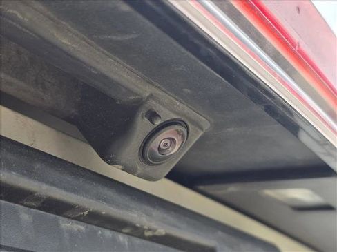 Certified 2024 Audi Q4 e-tron Prestige image 10