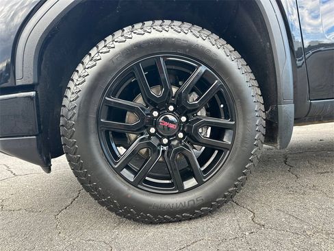 Used 2023 GMC Sierra 1500 Elevation image 12