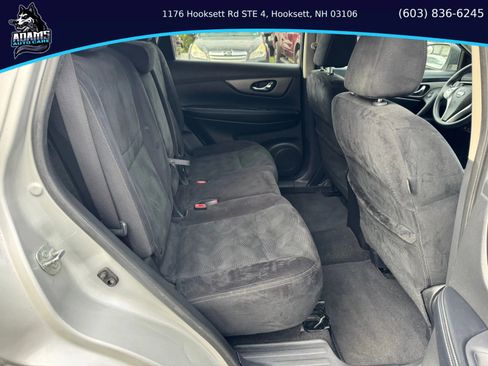 Used 2014 Nissan Rogue SV image 16