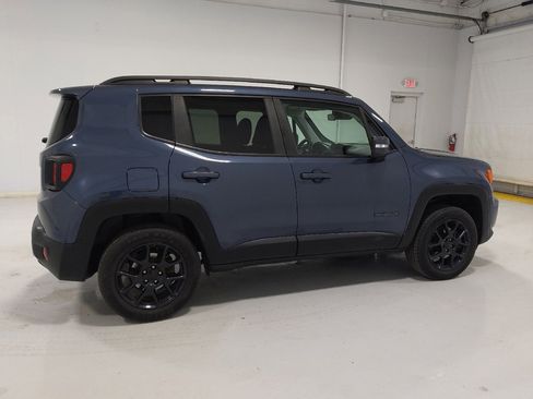 Used 2020 Jeep Renegade Altitude AWD/4WD image 10