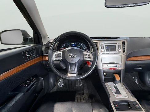 Used 2014 Subaru Outback 2.5i Limited image 16