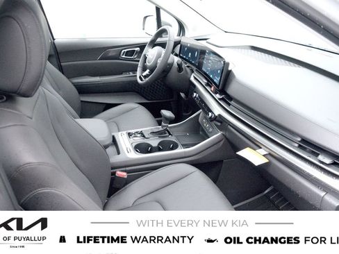 New 2026 Kia Carnival SX image 16