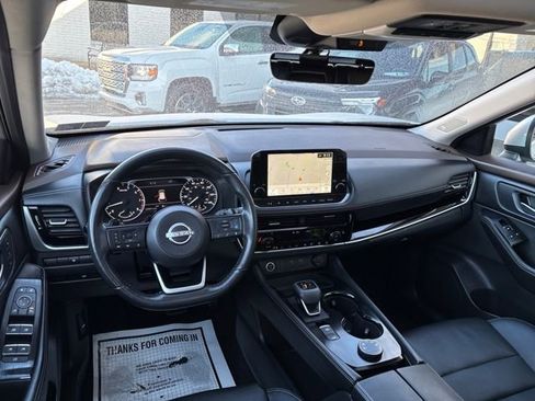 Certified 2022 Nissan Rogue SL w/ SL Premium Package image 11