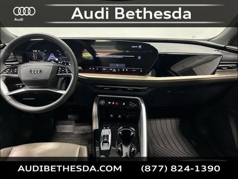 Certified 2025 Audi Q5 Premium Plus w/ Premium Plus AWD/4WD image 12