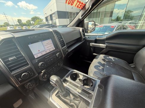 Used 2018 Ford F150 XLT w/ Equipment Group 302A Luxury AWD/4WD image 9