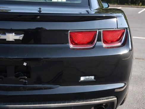 Used 2013 Chevrolet Camaro LS RWD image 25