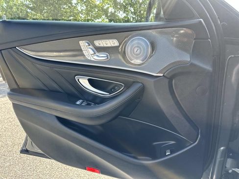 Used 2018 Mercedes-Benz E 63 AMG S image 24