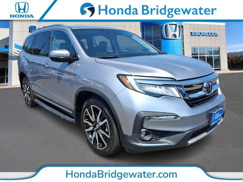 Used 2022 Honda Pilot Elite image 1
