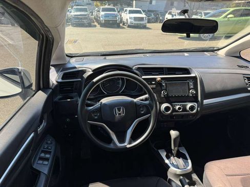 Used 2016 Honda Fit LX image 8