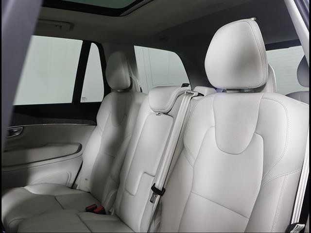 Used 2023 Volvo XC90 B6 Plus w/ Protection Package AWD/4WD image 10