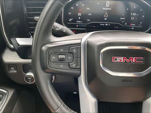 Used 2023 GMC Sierra 1500 Elevation RWD image 17