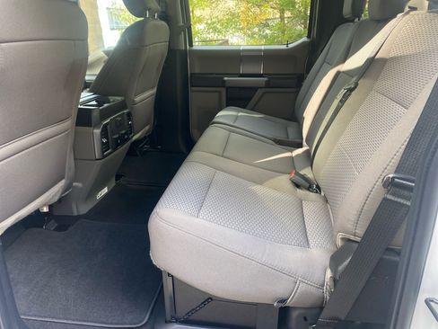 Used 2020 Ford F350 XLT w/ XLT Premium Package image 9