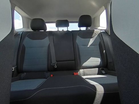 Used 2025 Volkswagen Taos S image 17