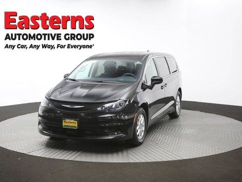 Used 2024 Chrysler Voyager LX FWD image 55