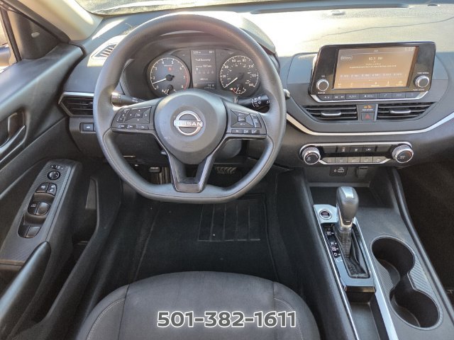 Used 2023 Nissan Altima 2.5 S FWD image 12