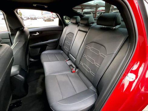 Used 2024 Kia Forte GT-Line image 20