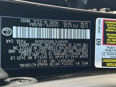 Used 2024 Lexus ES 300h F Sport w/ Accessory Package (Z2) FWD image 23