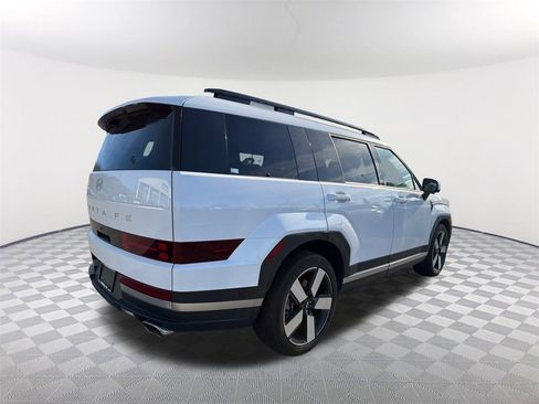 Used 2024 Hyundai Santa Fe Limited image 5