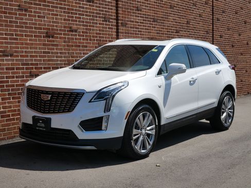 Certified 2024 Cadillac XT5 Premium Luxury w/ LPO, Floor Liner Package AWD/4WD image 1