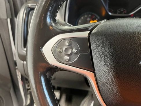Used 2018 Chevrolet Colorado LT RWD image 25