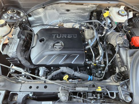 Used 2023 Chevrolet TrailBlazer LT w/ Convenience Package image 37