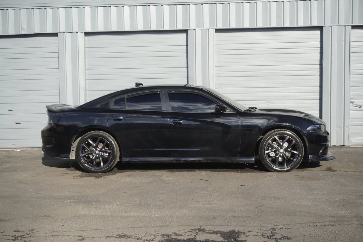 Used 2022 Dodge Charger R/T w/ Plus Group RWD image 7