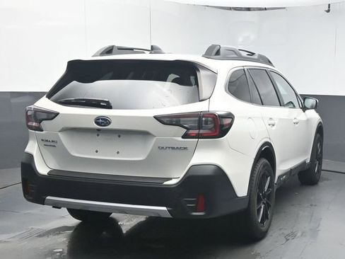 Used 2022 Subaru Outback Limited image 7