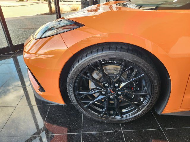 Used 2024 Chevrolet Corvette Stingray Preferred Cpe w/ Z51 Performance Package RWD image 8