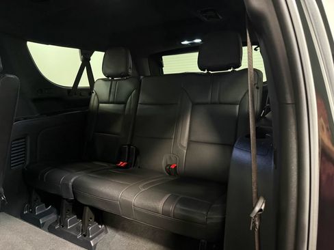 Used 2025 Chevrolet Suburban RST w/ Comfort Package AWD/4WD image 49