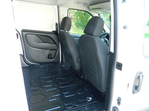 Used 2020 RAM ProMaster City Tradesman SLT FWD image 12