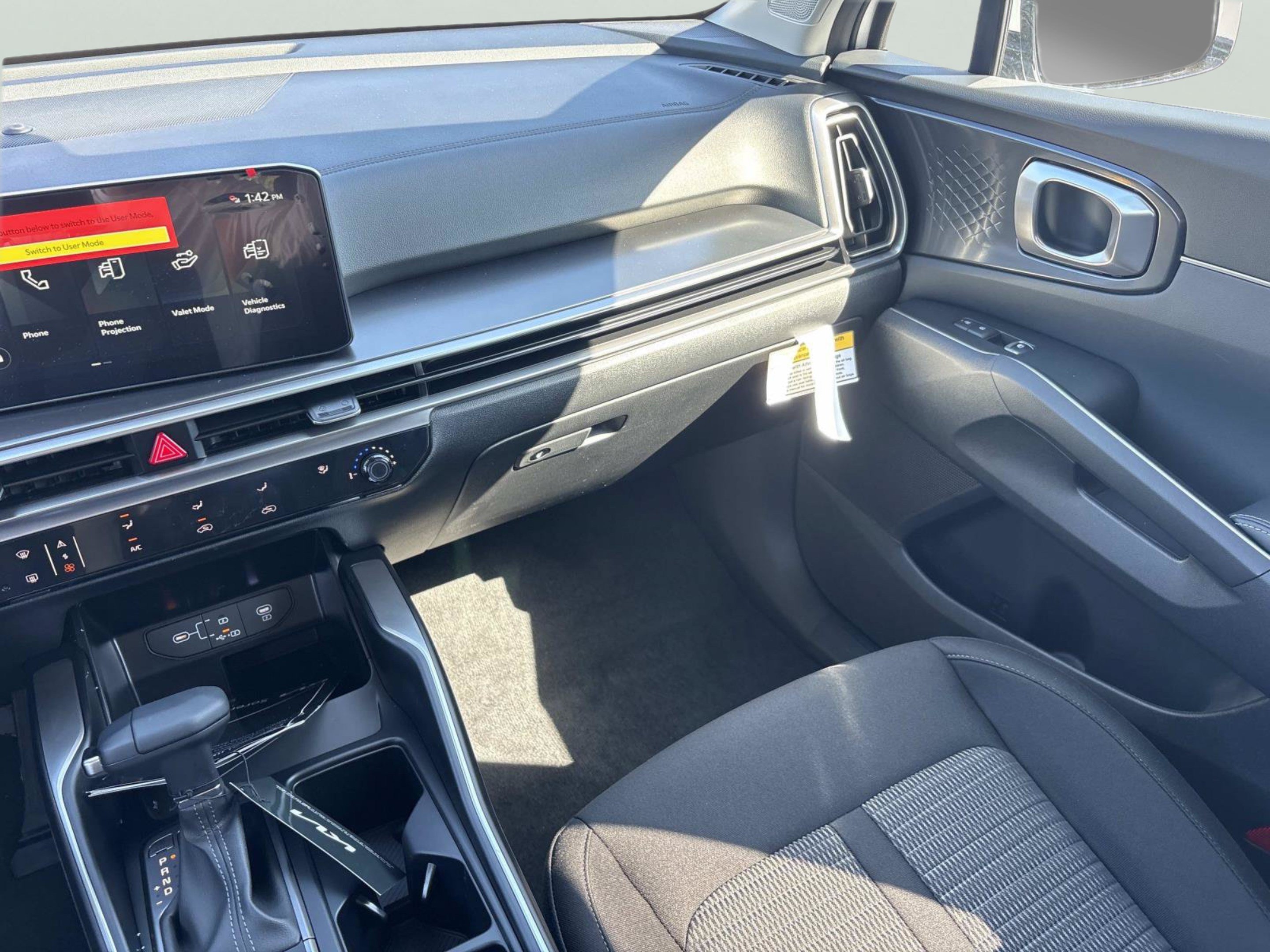 New 2026 Kia Sorento LX FWD image 14