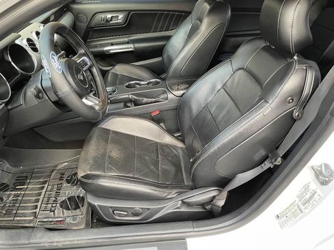 Used 2015 Ford Mustang Premium w/ Equipment Group 201A RWD image 18