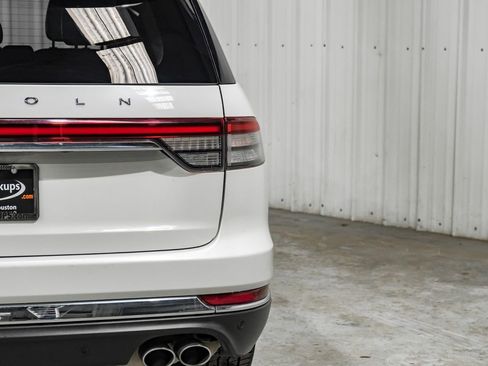 Used 2022 Lincoln Aviator 2WD image 52