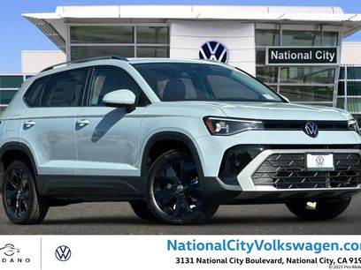 New 2025 Volkswagen Taos SE