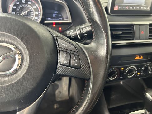 Used 2015 MAZDA MAZDA3 i Touring image 15