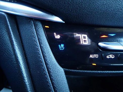 Used 2020 Cadillac XT5 Sportv image 23