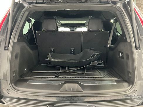 Used 2022 Cadillac Escalade ESV Sport Platinum w/ LPO, ONYX Package image 26