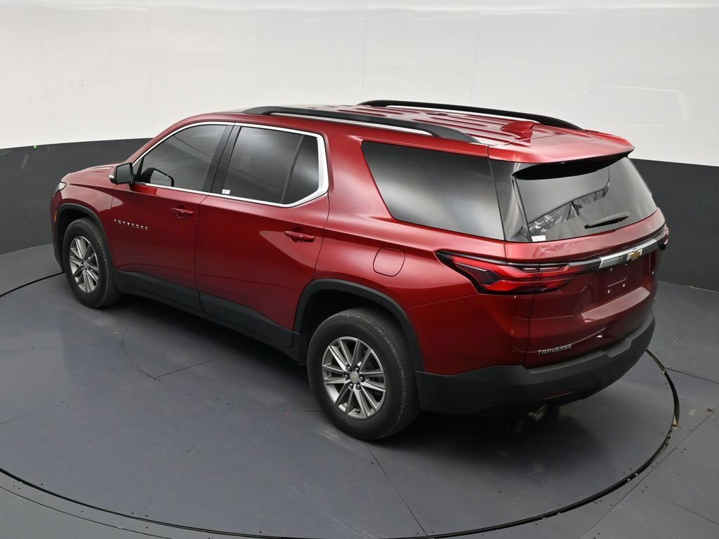 Used 2023 Chevrolet Traverse LT FWD image 14