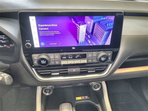 Used 2025 Toyota Grand Highlander Limited image 18