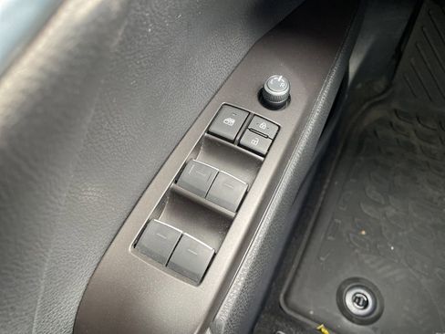 Used 2024 Toyota Camry XLE w/ Navigation Package image 25