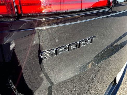 Used 2024 Land Rover Range Rover Sport Dynamic SE image 8