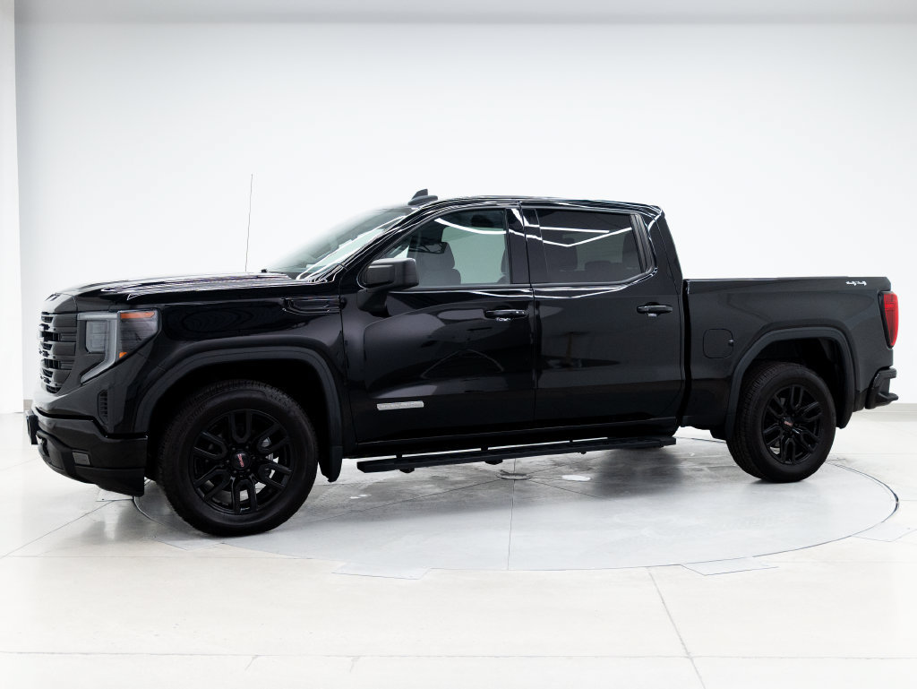 Used 2022 GMC Sierra 1500 Elevation AWD/4WD image 3