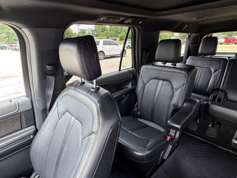 Used 2019 Ford Expedition Max Limited w/ Equipment Group 302A AWD/4WD image 11