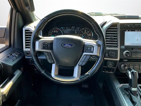 Used 2018 Ford F150 Platinum w/ Technology Package image 8