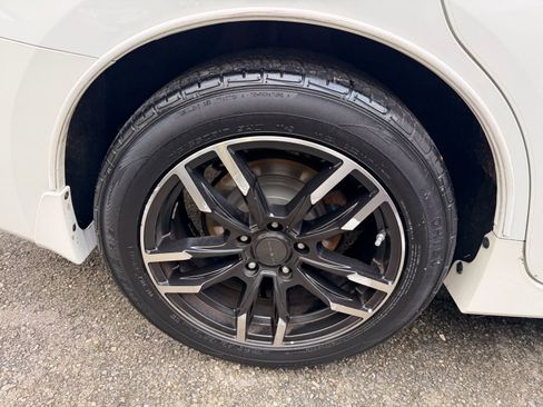 Used 2014 Nissan Altima 2.5 SV w/ Convenience Package image 3