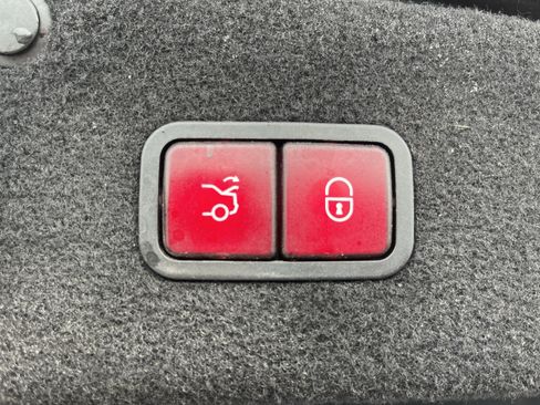 Used 2016 Mercedes-Benz S 550 4MATIC Sedan image 13