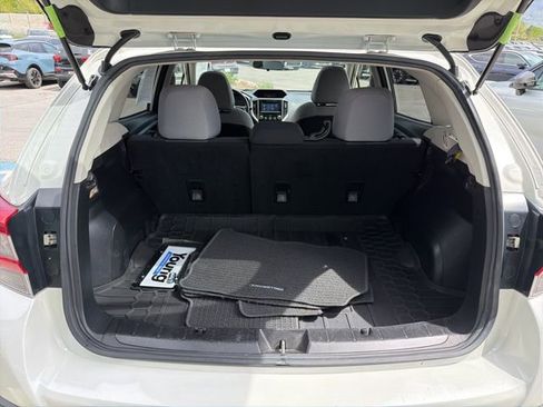 Used 2020 Subaru Crosstrek 2.0i Premium w/ Moonroof Package 2 AWD/4WD image 27